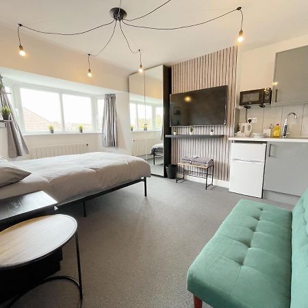 Cosy Bright Studio Apartment Close To Wembley Stadium Londres Exterior foto