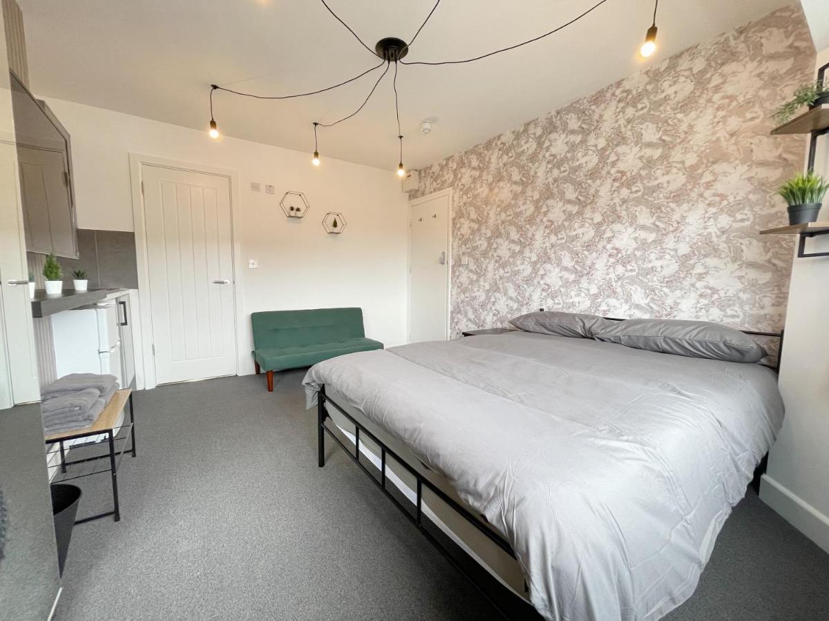 Cosy Bright Studio Apartment Close To Wembley Stadium Londres Exterior foto