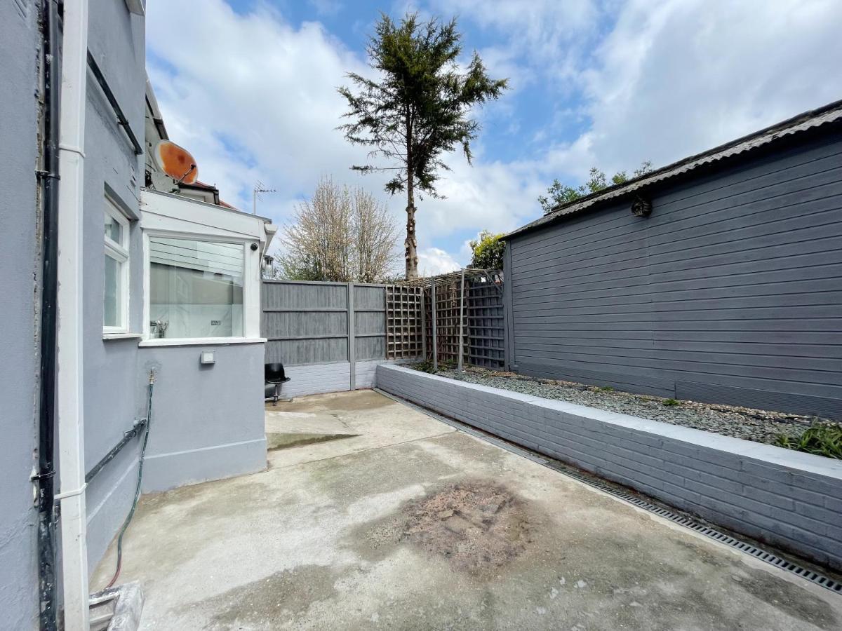 Cosy Bright Studio Apartment Close To Wembley Stadium Londres Exterior foto