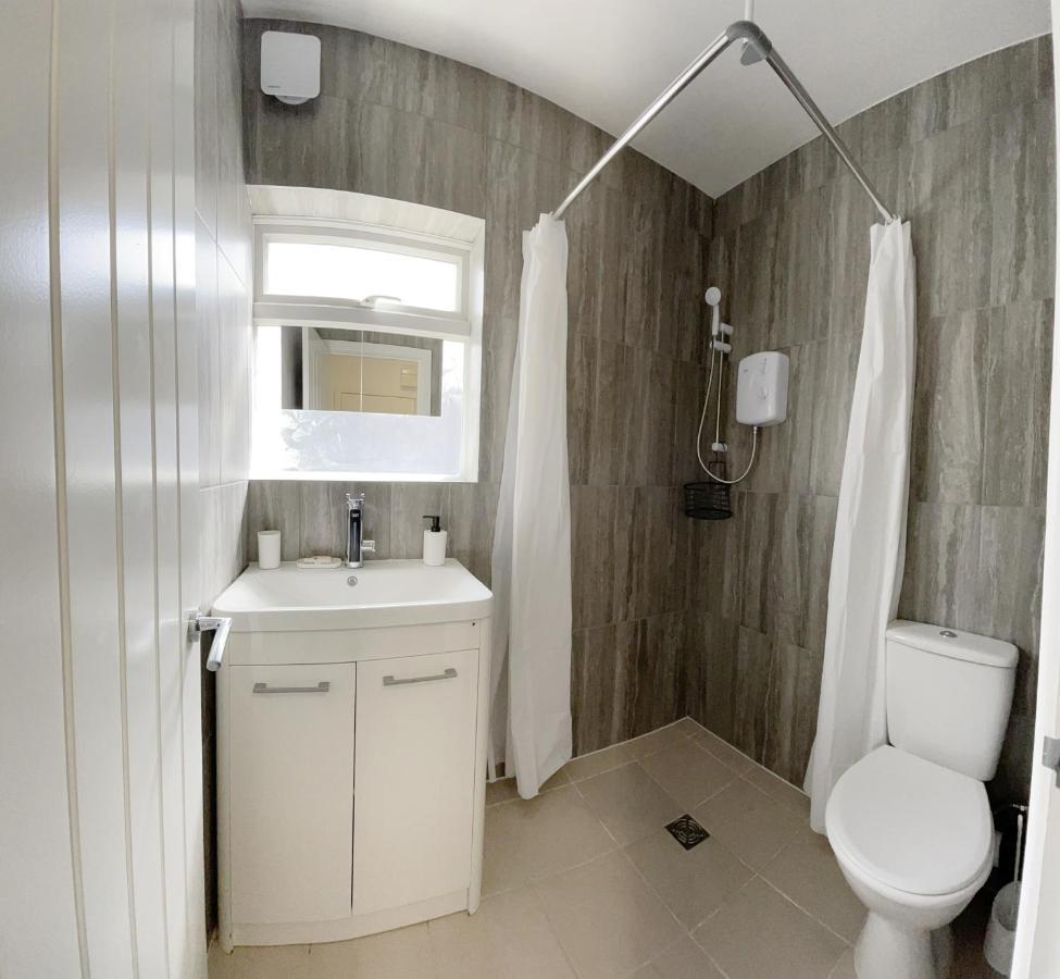 Cosy Bright Studio Apartment Close To Wembley Stadium Londres Exterior foto