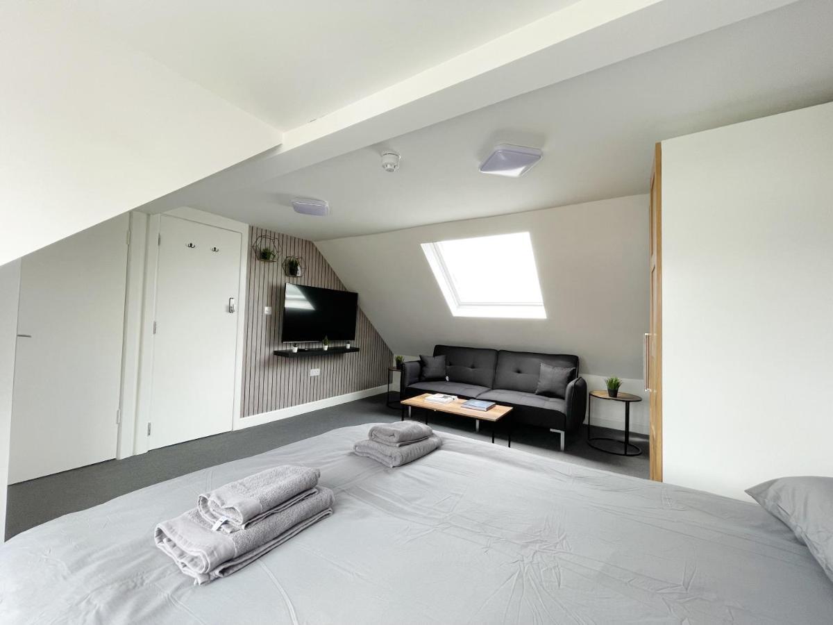 Cosy Bright Studio Apartment Close To Wembley Stadium Londres Exterior foto